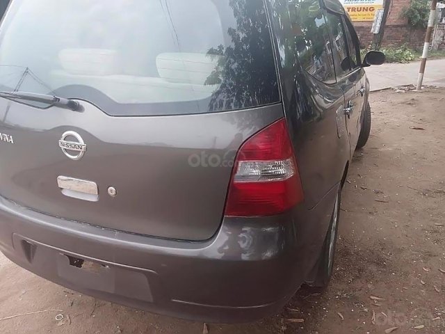 Bán ô tô Nissan Grand livina đời 2011, màu đen, nhập khẩu nguyên chiếc, giá chỉ 300 triệu