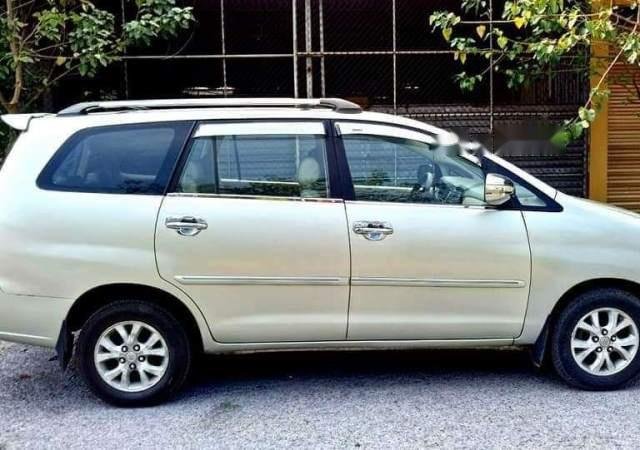 Bán xe Toyota Innova G đời 2006, màu vàng cát