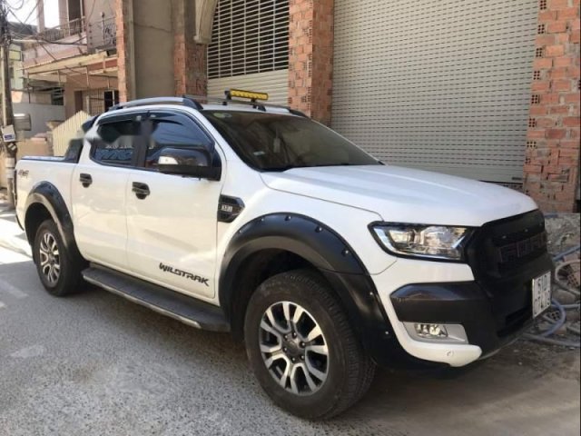 Bán Ford Ranger Wildtrak 3.2 2016, màu trắng, nhập khẩu  