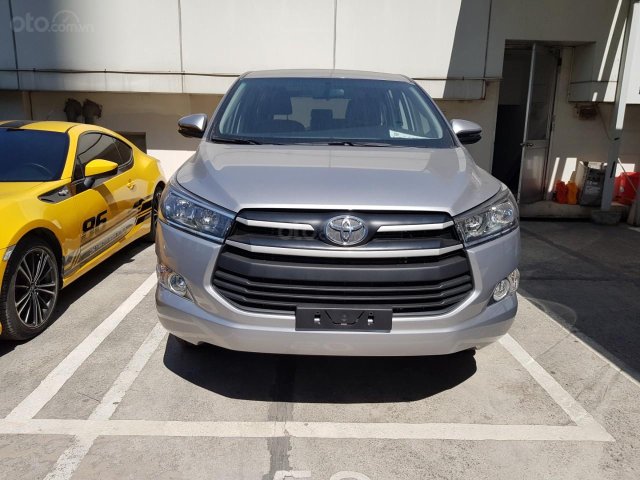 Bán Toyota Innova 2.0 E 2019 - Giá 731 triệu và quà tặng - Liên hệ 0902750051