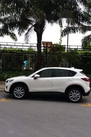 Cần bán gấp Mazda CX 5 đời 2015, màu trắng, giá tốt