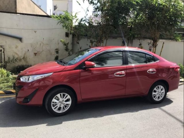 Bán lại xe Toyota Vios E năm 2019, màu đỏ số tự động, giá 580tr