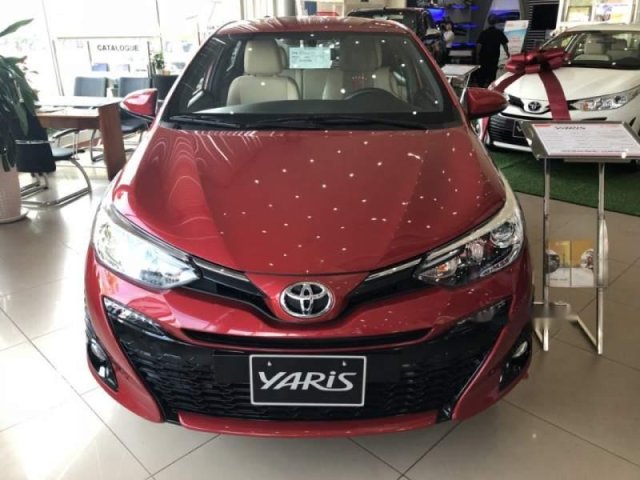 Bán Toyota Yaris Verso sản xuất năm 2019, màu đỏ, nhập khẩu