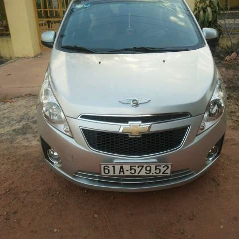 Cần bán Chevrolet Spark sản xuất 2013, màu bạc, xe nhập chính chủ