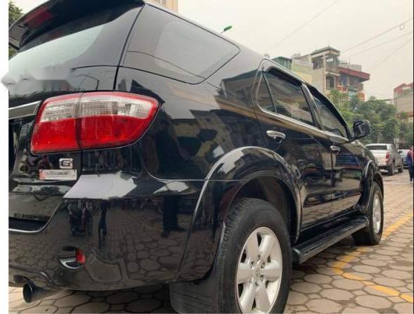 Bán xe Toyota Fortuner 2.5 G đời 2011, màu đen, số sàn  