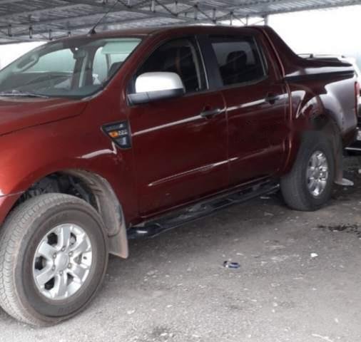 Bán xe Ford Ranger năm sản xuất 2014, màu đỏ, xe nhập  