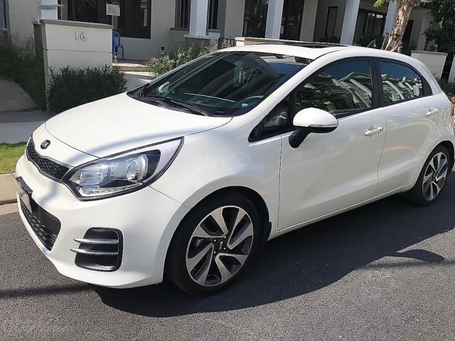 Bán Kia Rio 1.4 AT 2015, màu trắng, xe nhập 