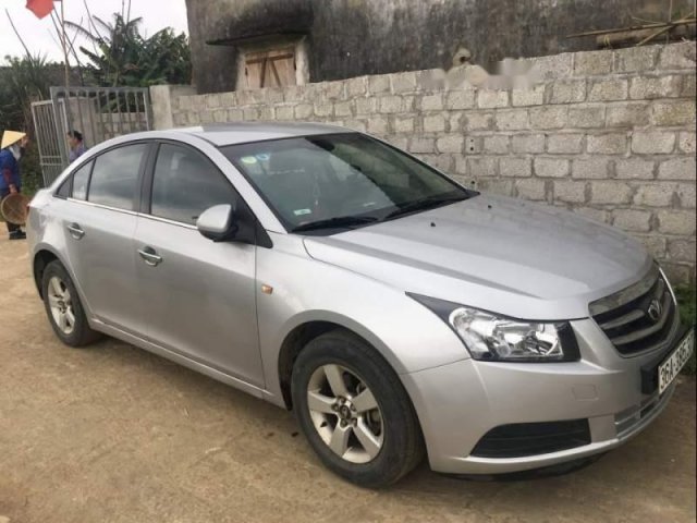 Bán Daewoo Lacetti SE sản xuất 2009, màu bạc, chính chủ