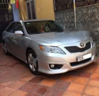 Bán Toyota Camry SE 2009, màu bạc số tự động, giá 765tr0