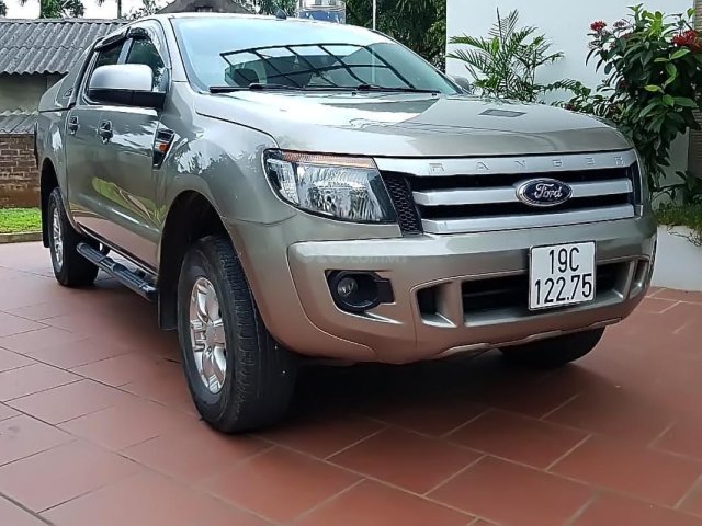 Cần bán gấp Ford Ranger XLS 2013, xe nhập, ổn định, hình thức còn mới