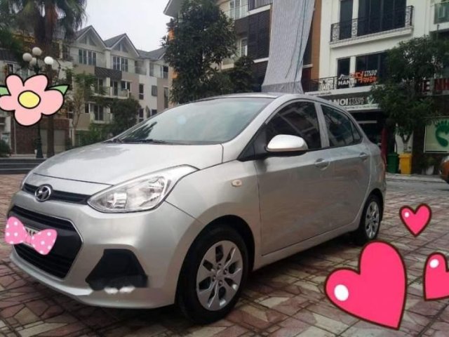 Bán Hyundai Grand i10 2015, màu bạc, xe nhập giá cạnh tranh