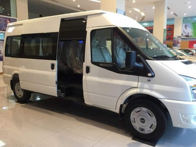 Bán xe Ford Transit năm 2018, màu trắng, giá chỉ 720 triệu