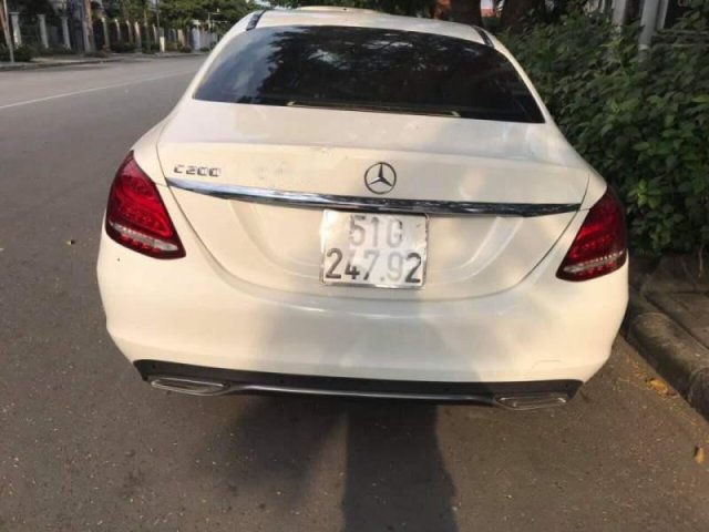 Bán xe Mercedes C200 sản xuất 2016, màu trắng