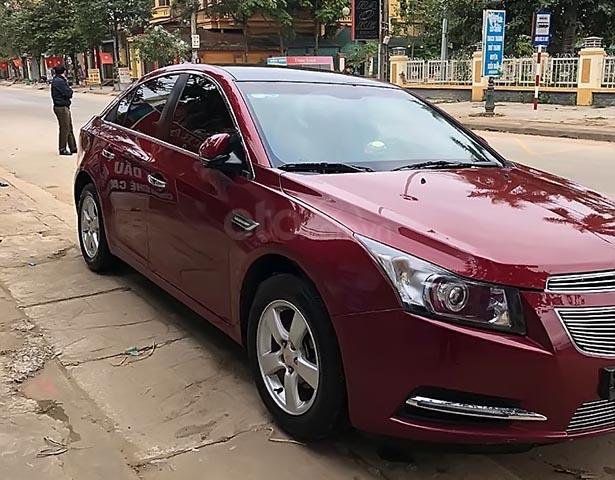 Cần bán xe Chevrolet Cruze đời 2012, màu đỏ, chính chủ sang tên 1 nốt nhạc