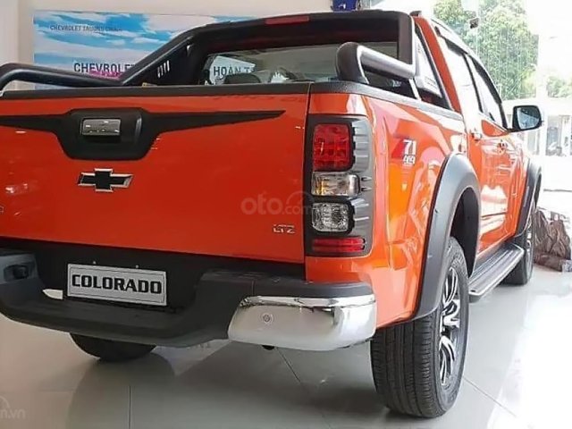 Bán ô tô Chevrolet Colorado 4X4 AT LTZ sản xuất 2019, nhập khẩu, mới 100%