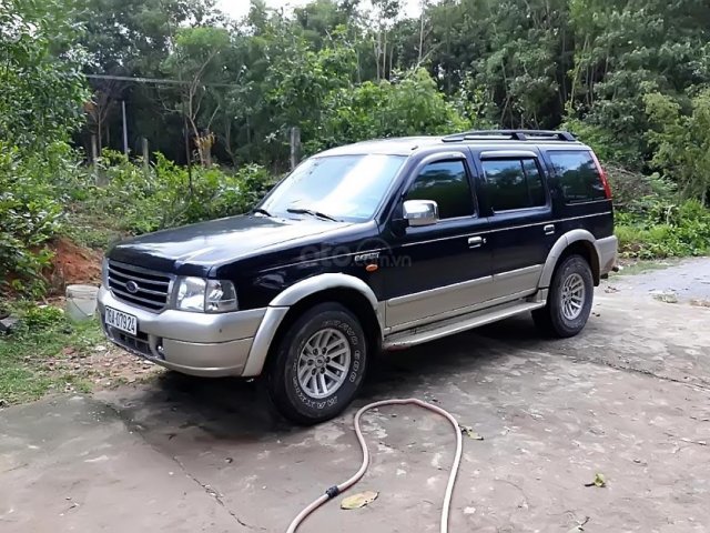 Cần bán Ford Everest đời 2006, ngoại, nội thất còn đẹp zin