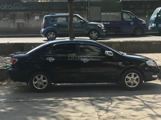 Cần bán Toyota Corolla altis năm sản xuất 2004, màu đen