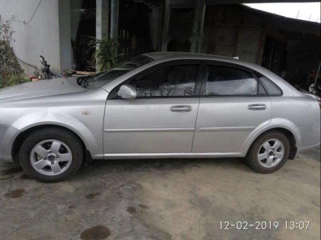 Bán xe Daewoo Lacetti đời 2008, màu bạc, giá tốt