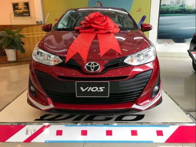 Bán ô tô Toyota Vios sản xuất 2019, màu đỏ