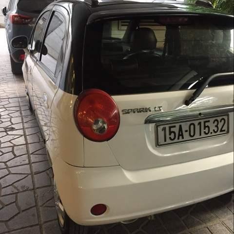 Bán xe Chevrolet Spark đời 2011, màu trắng, nhập khẩu, giá 123tr0