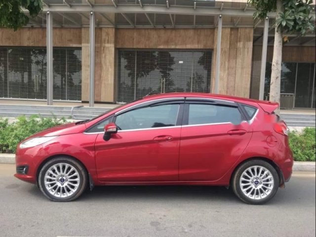 Bán Ford Fiesta 1.5L AT Sport năm sản xuất 2014, màu đỏ