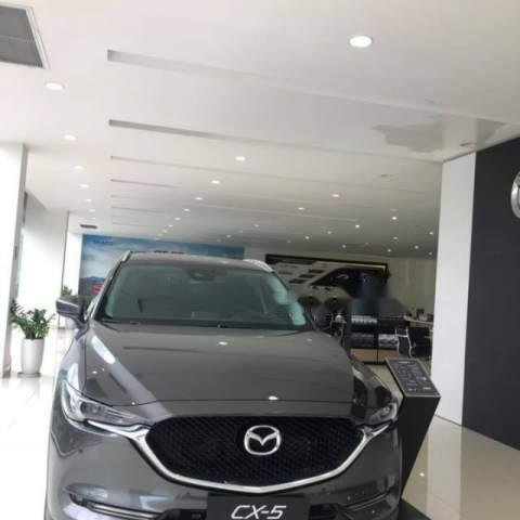 Bán xe Mazda CX 5 sản xuất năm 2018, màu xám, 899tr