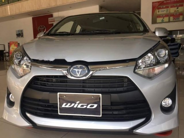 Bán xe Toyota Wigo 1.2 MT 2019, màu bạc, xe nhập, giá tốt