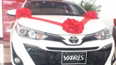 Đại lý Toyota Thái Hòa bán Toyota Yaris 2019 giá tốt, đủ màu0