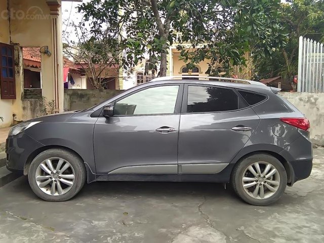 Bán Hyundai Tucson năm sản xuất 2011, màu xám, nhập khẩu nguyên chiếc giá cạnh tranh