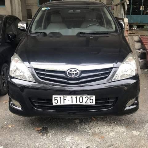 Cần bán xe Toyota Innova 2009, màu đen, số sàn, 380tr