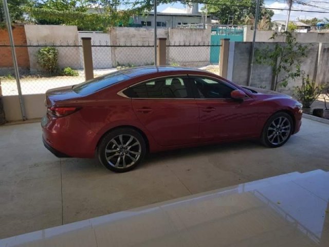 Bán Mazda 6 Premium sản xuất năm 2018, màu đỏ