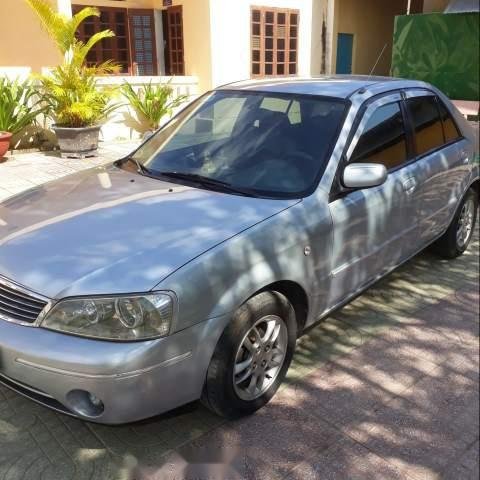 Bán ô tô Ford Laser năm 2004, màu bạc, 190 triệu