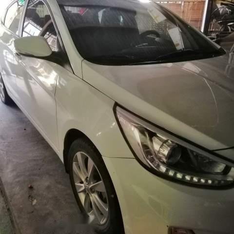 Bán xe Hyundai Accent 2014, màu trắng, nhập khẩu