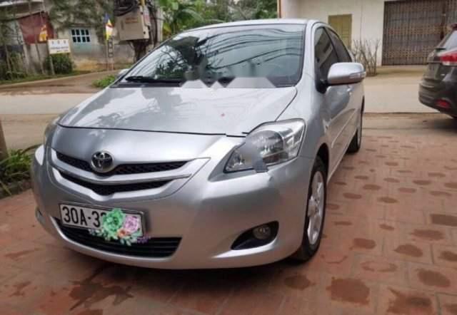 Cần bán gấp Toyota Vios 1.5G đời 2009, màu bạc 
