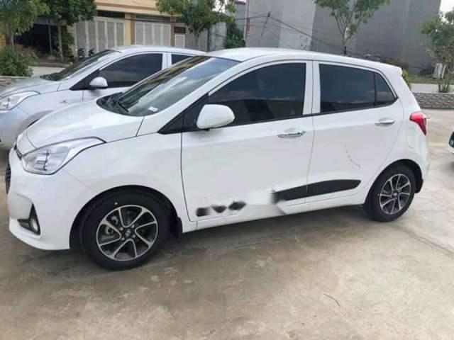 Bán Hyundai Grand i10 năm 2019, màu trắng