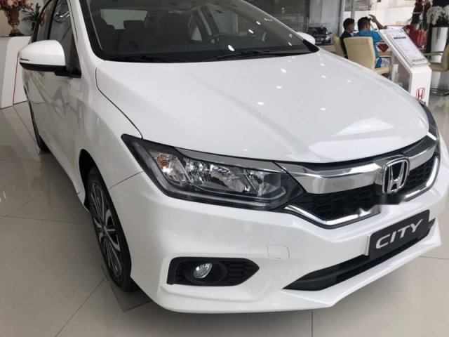 Bán xe Honda City năm sản xuất 2018, màu trắng, nhập khẩu nguyên chiếc