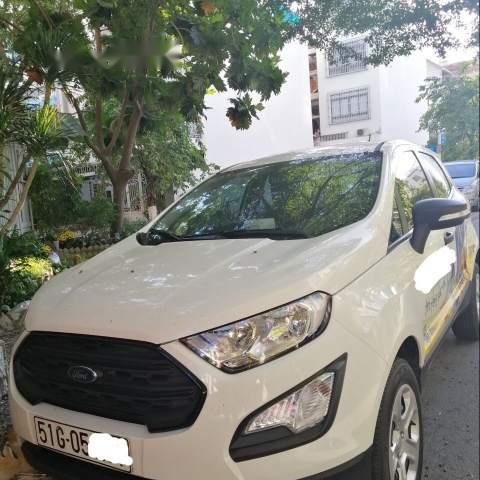 Bán lại xe Ford EcoSport đời 2018, màu trắng còn mới giá cạnh tranh