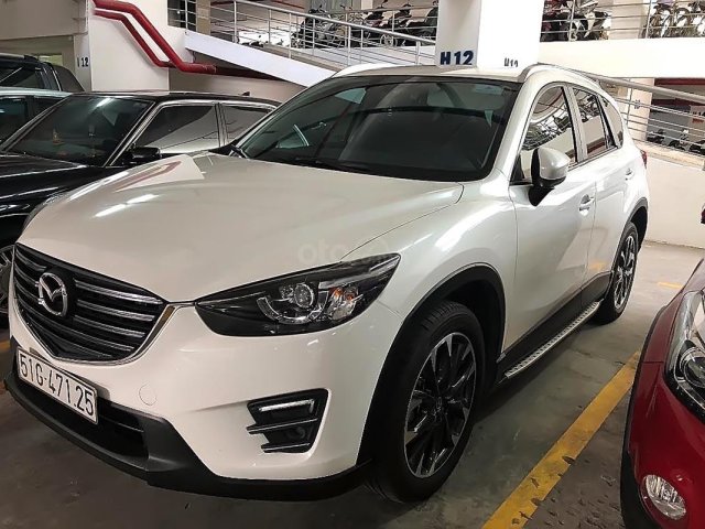 Bán xe Mazda CX 5 2.5 năm 2017, màu trắng, mua hồi T8/2017, 1 đời chủ