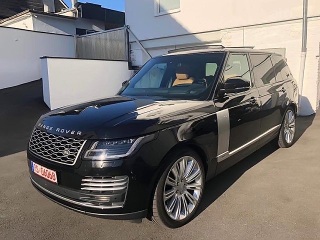 Bán ô tô LandRover Range Rover Autobiography LWB 5.0 năm sản xuất 2018, màu đen, nhập khẩu