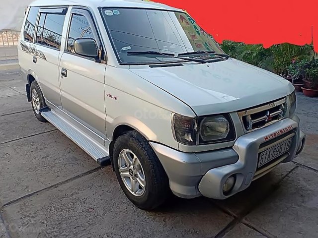 Bán xe Mitsubishi Jolie đời 2001, màu trắng