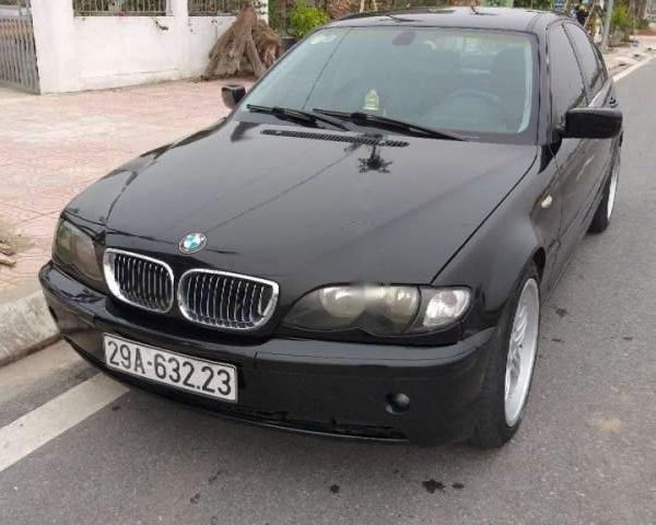 Bán BMW 3 Series 318i sản xuất năm 2003, màu đen, nhập khẩu nguyên chiếc, giá chỉ 230 triệu
