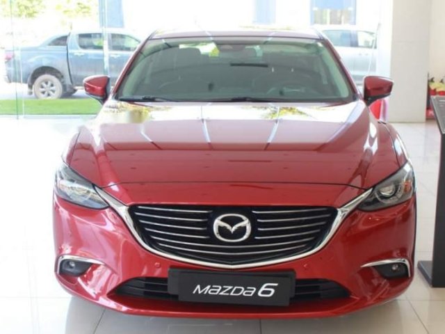 Bán Mazda 6 2.0 Premium 2018, mới 100%