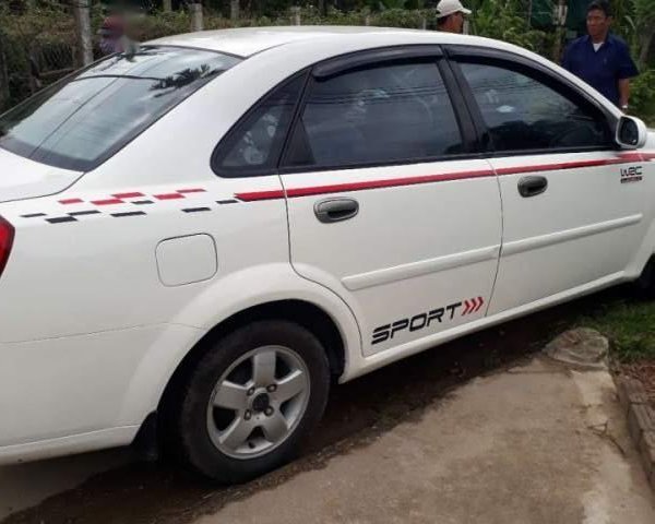 Bán Daewoo Lacetti 2004, màu trắng, nhập khẩu