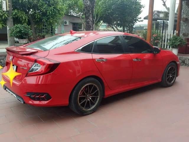 Bán ô tô Honda Civic đời 2018, màu đỏ, nhập khẩu còn mới 0