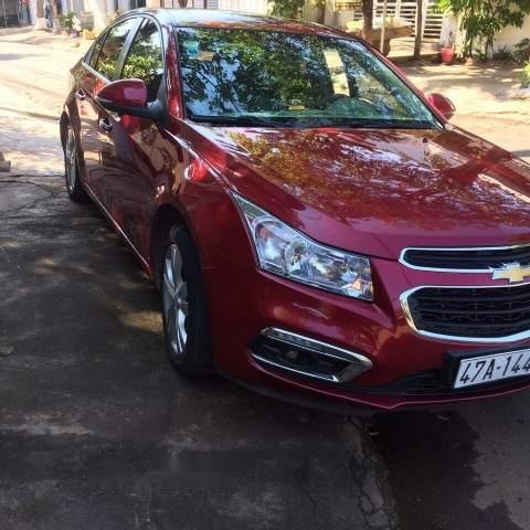 Cần bán lại xe Chevrolet Cruze sản xuất năm 2016, màu đỏ