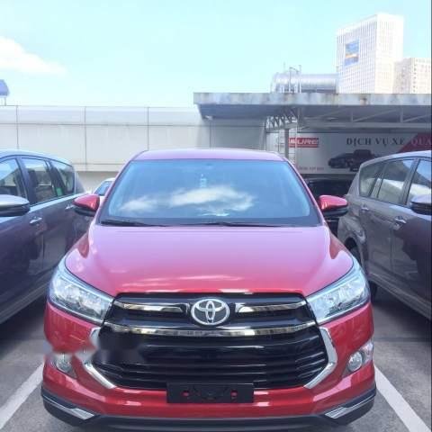 Bán Toyota Innova Venturer 2019, màu đỏ, giá cạnh tranh