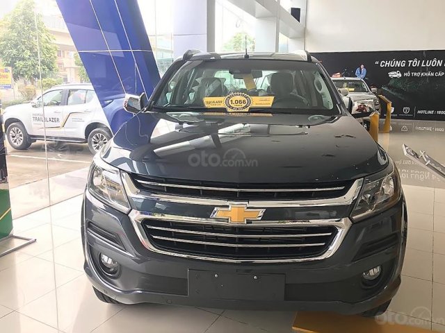 Bán Chevrolet Trailblazer LTZ 2.5L VGT 4x4 AT 2019, màu xám, nhập khẩu nguyên chiếc