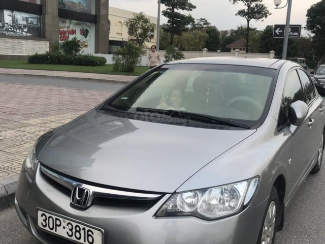 Cần bán gấp Honda Civic 1.8 MT sản xuất năm 2009, màu bạc  