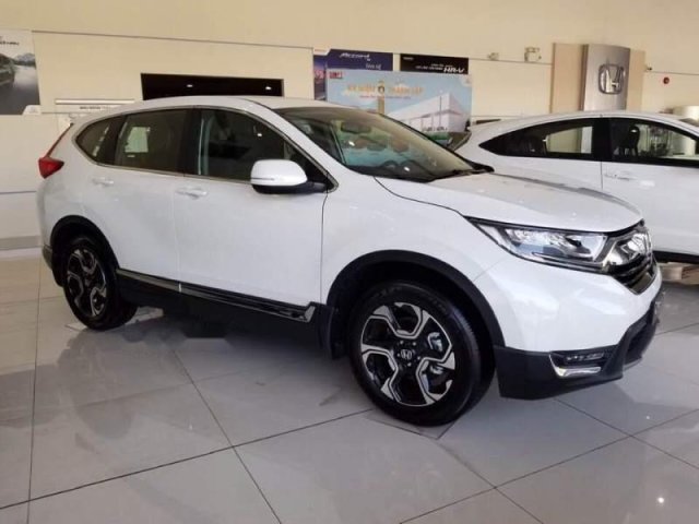 Cần bán Honda CR V sản xuất năm 2019, màu trắng, nhập khẩu0