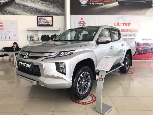 Bán Mitsubishi Triton 2019, màu bạc, nhập khẩu nguyên chiếc, 713.5 triệu0